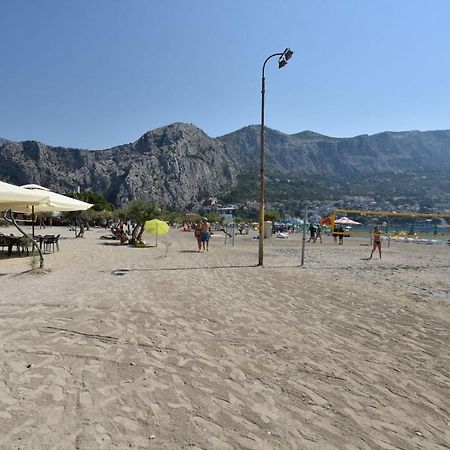 Apartment Vicko Omiš Eksteriør bilde