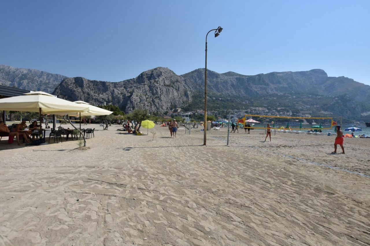 Apartment Vicko Omiš Eksteriør bilde